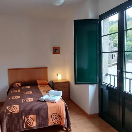 Guest house Hospederia Externa Del Monasterio Samos