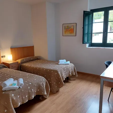 Hospederia Externa Del Monasterio Guest house